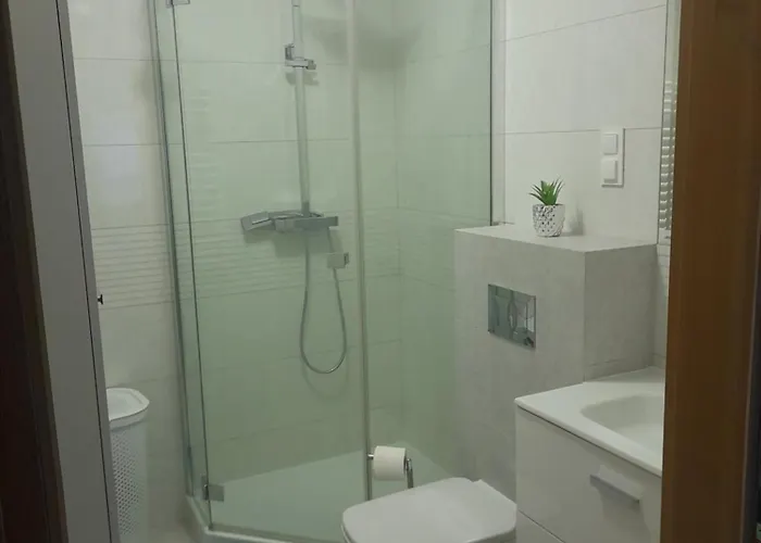 Rodzinny, 3 Pokoje, 65m2, Darmowy Parking, Place Zabaw, Silownia